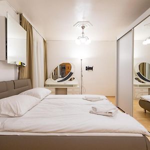 Private Bathroom Queen Room